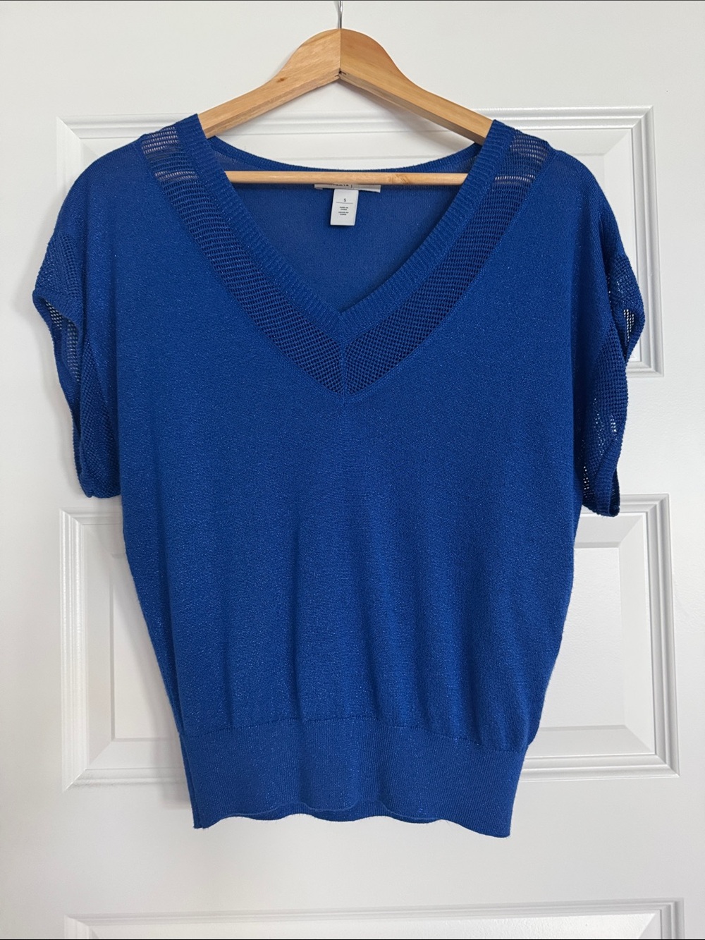 White House Black Market Women’s Bright Blue V-Neck Short Sleeve Knit Top Size S